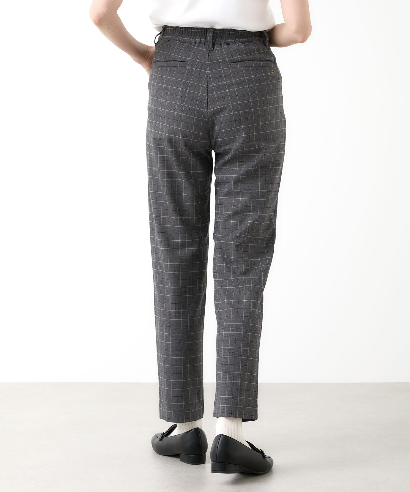 YAECA チェック柄 テーパードパンツ ダークグレー レディース チェック柄 テーパード パンツ通販 [0105-55507