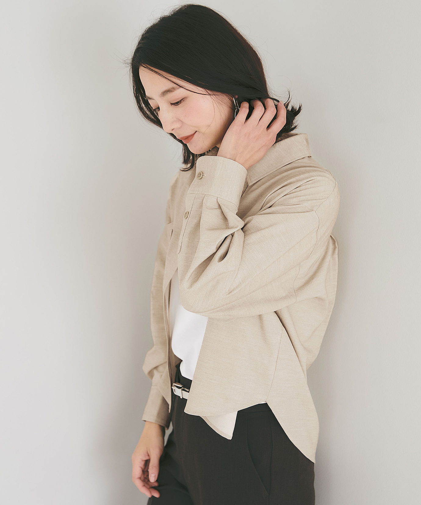 レディース ショート丈 ジャケットデザイン ブラウス【一部店舗限定