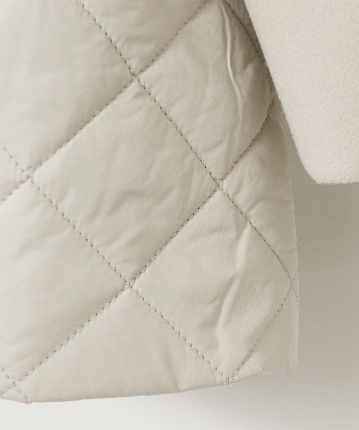 レディース 異素材 中綿キルティング ジャケット通販 [0204-57452