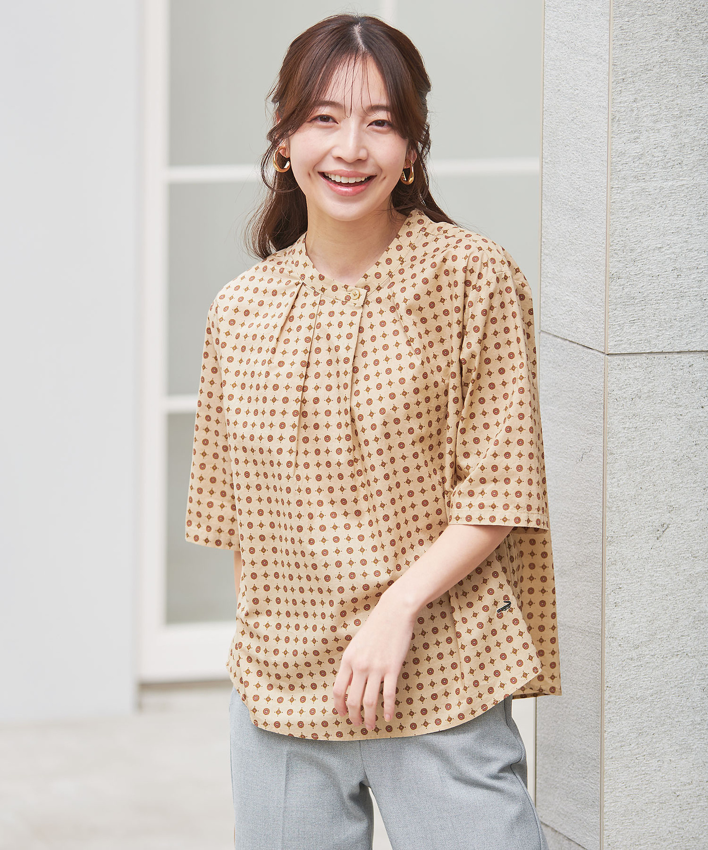 レディース プロヴァンス柄 フロントタック ブラウス【オンライン