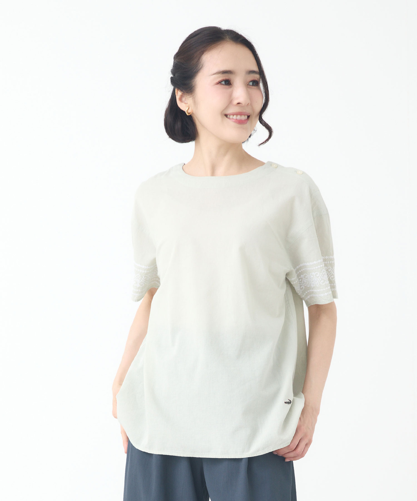 リボン刺繍プルオーバー レディース Vin｜シフォンリボン刺繍プルオーバー | Rakuten Fashion(楽天