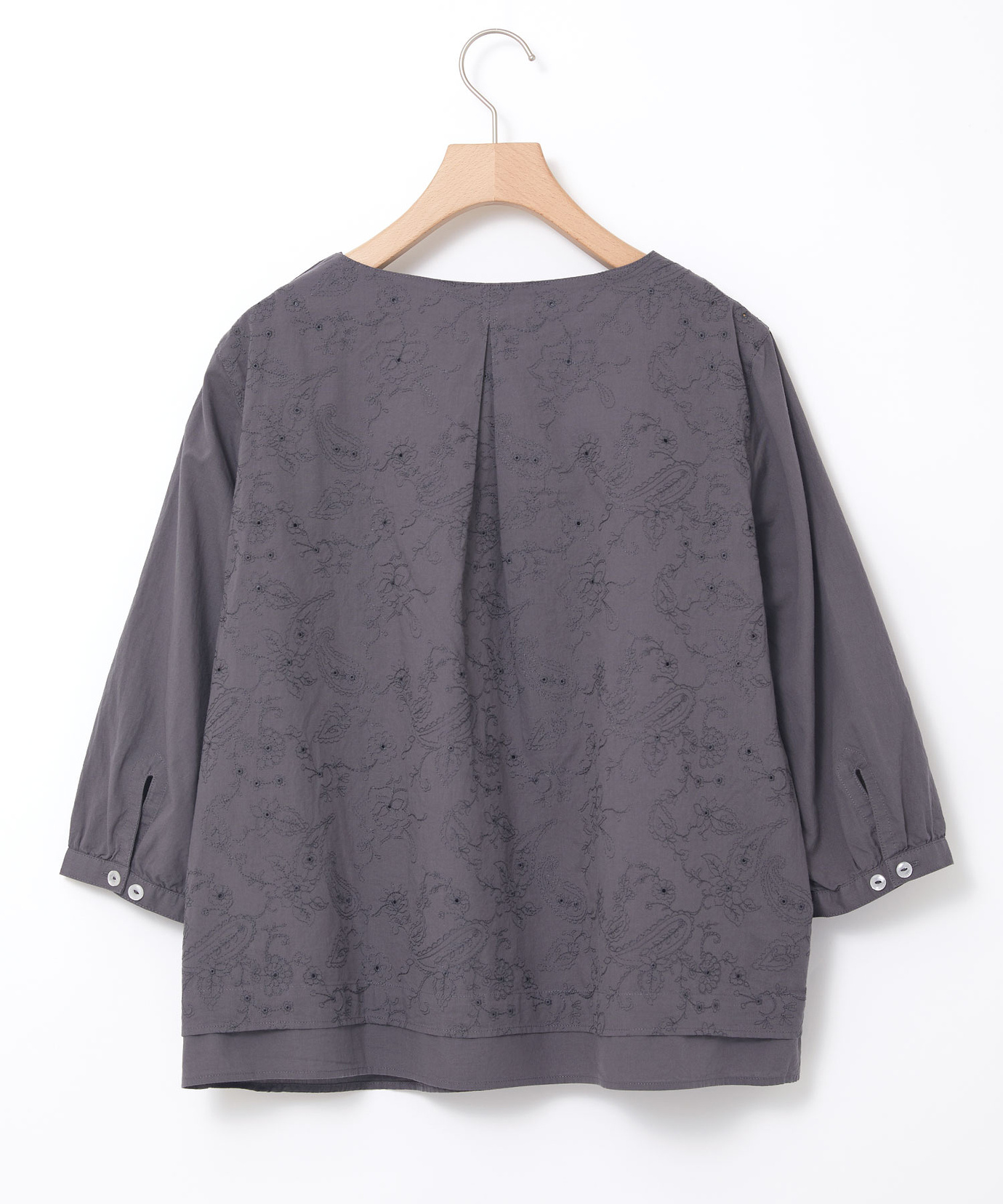 レディース レイヤード風 刺繍ブラウス【オンラインショップ限定