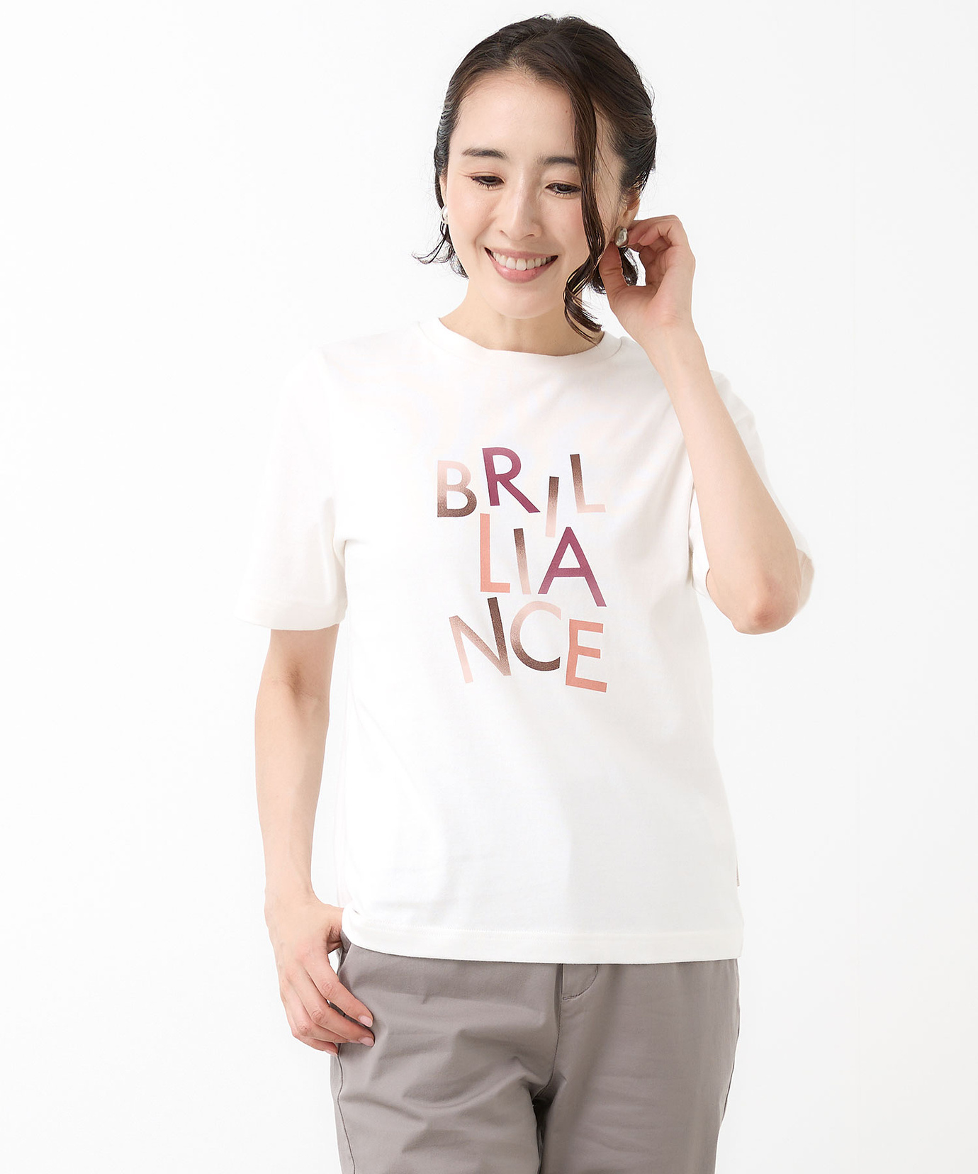 レディース グラフィティプリント 半袖 Tシャツ通販 [0302-65200