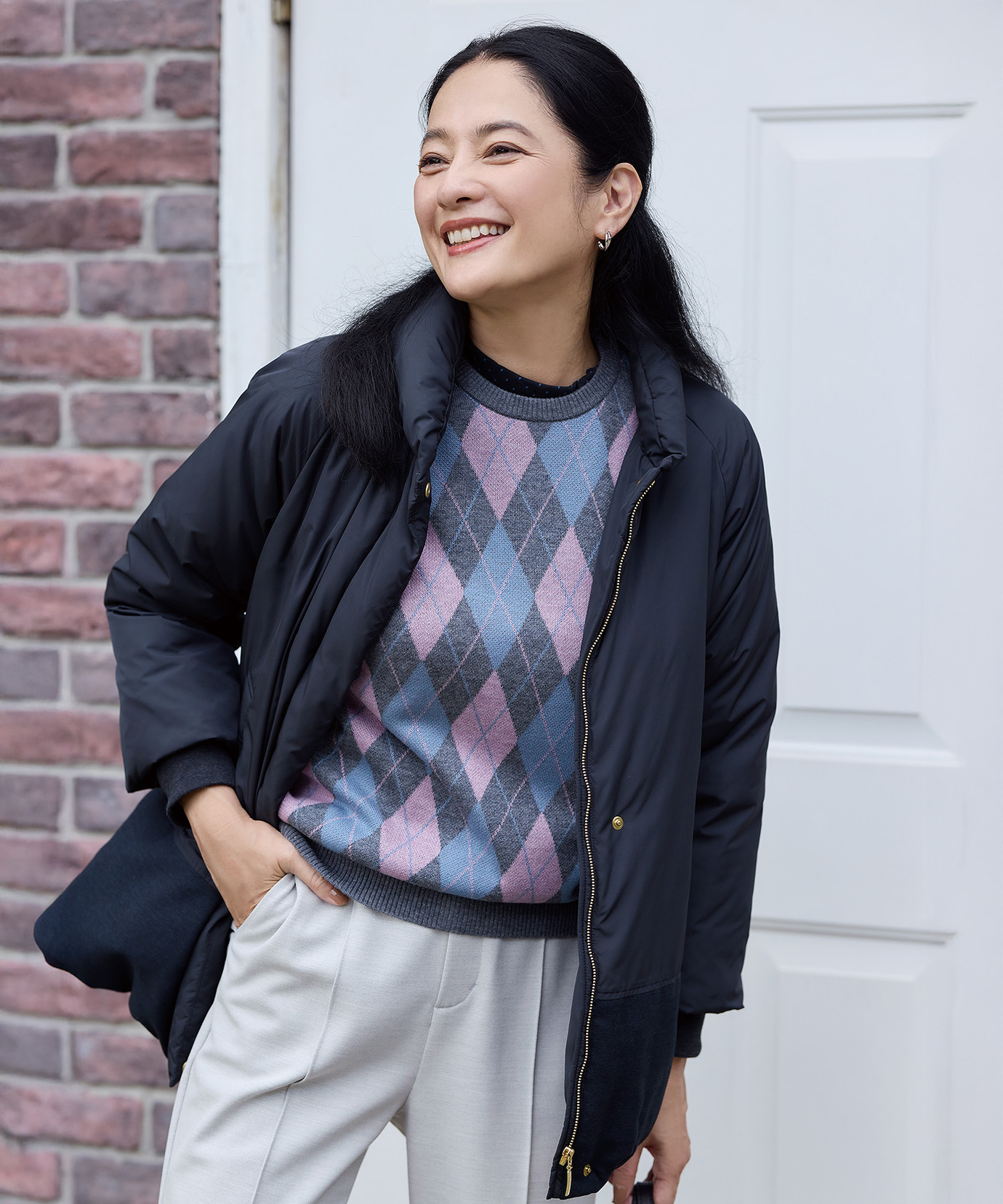 ★新品クロコダイルダウンジャケット フード付きLサイズ レディース 切り替え ソフトダウン ジャケット通販 [0304-57405