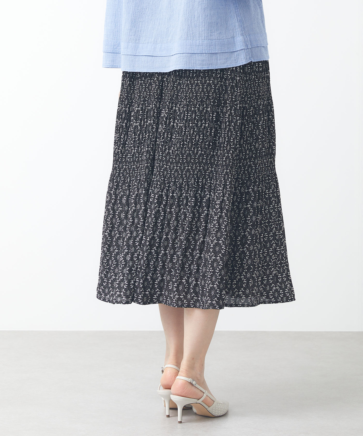 スカート mochako MIHOKO SAITO】箔プリントスカート《WEB＆EPOCA THE SHOP店舗限定