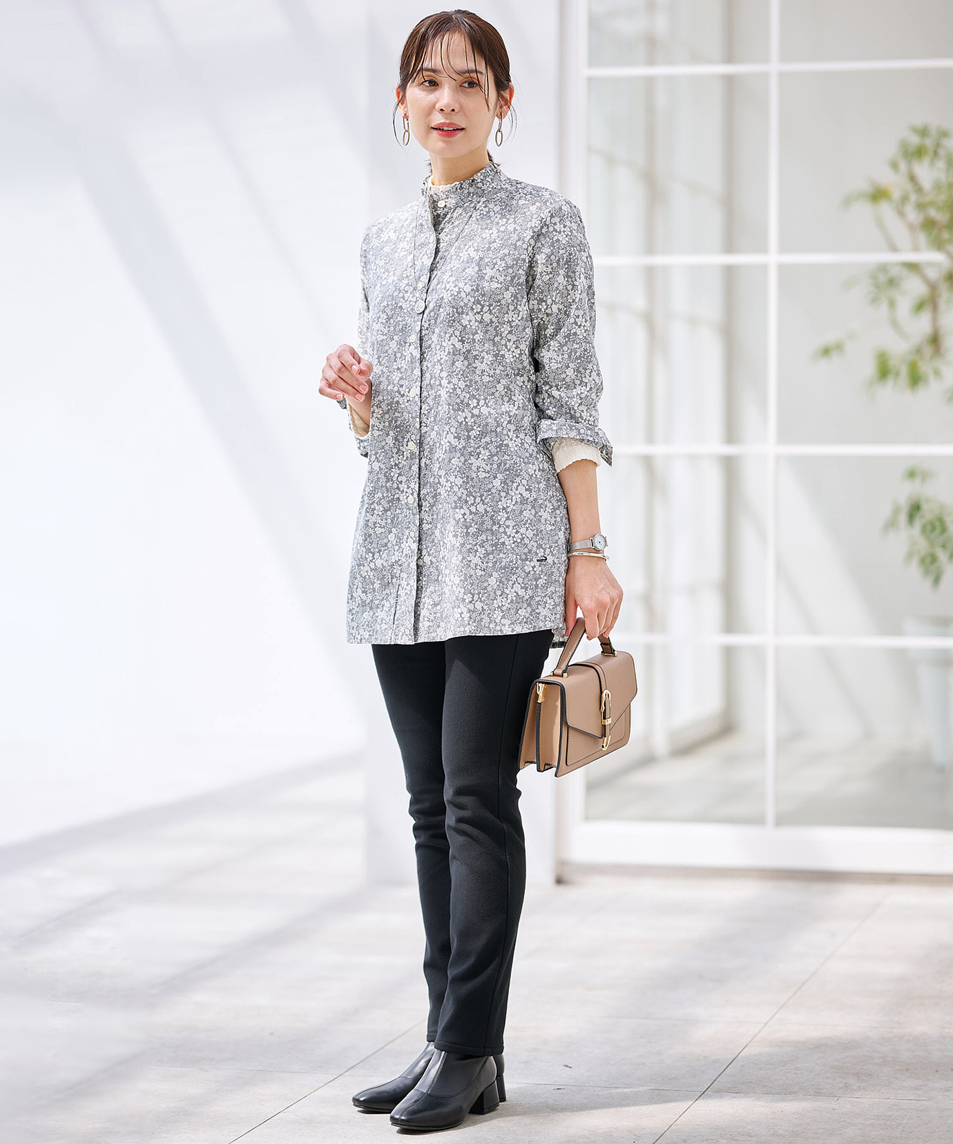 レディース フリルカラー 小花柄 チュニック【オンラインショップ限定