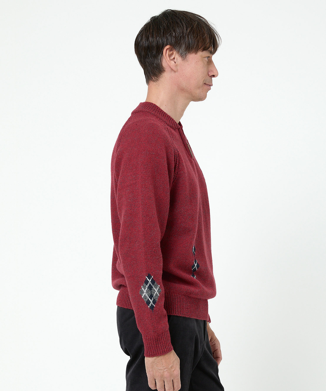 STONE  パープルニット Jake Gyllenhall wearing the Jacobo 6533 on the streets of New York