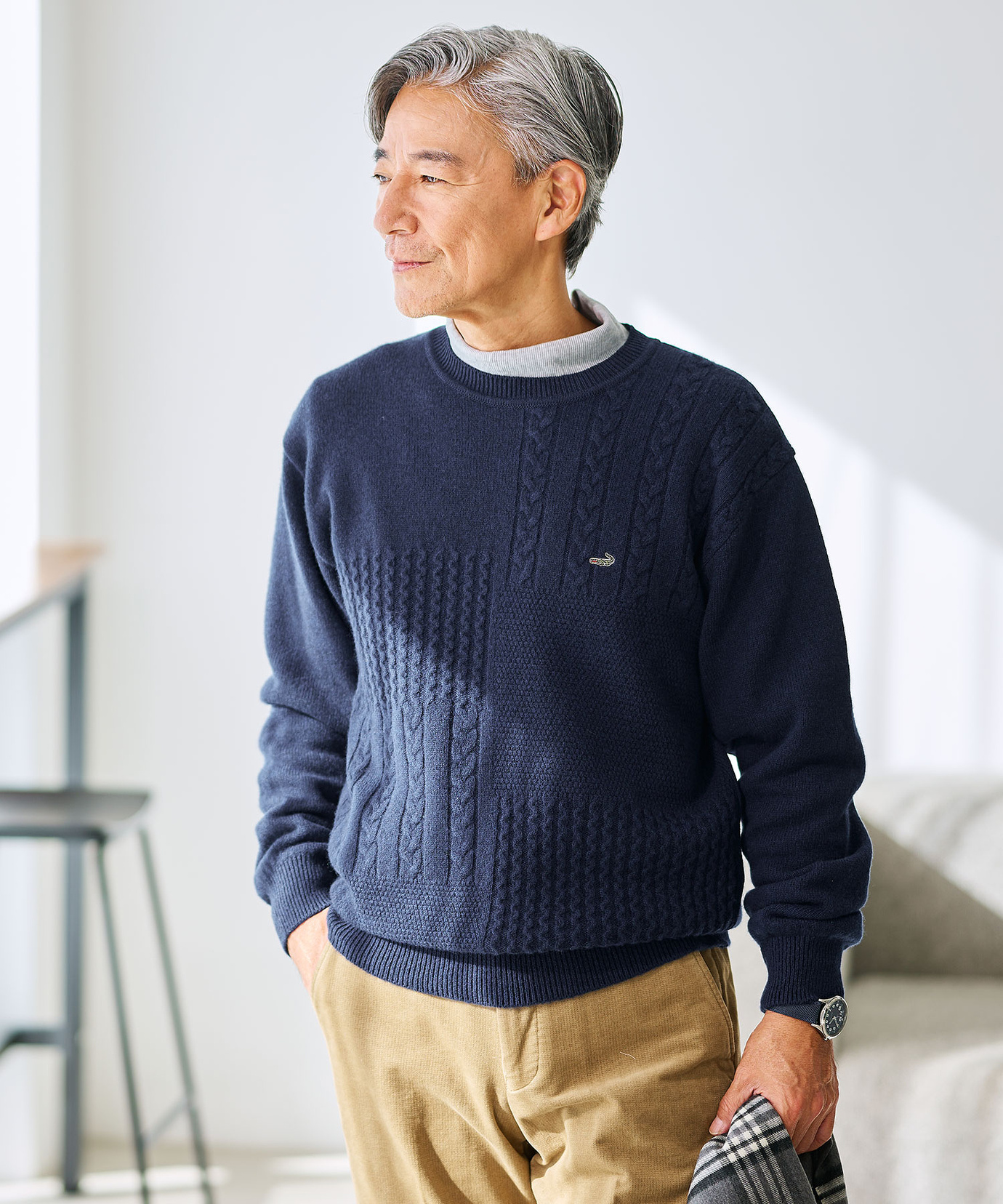 Sacai 15AW マルチボーダーニット 未使用 メンズ 紺色 ネイビー メンズ ラムウール マルチパターン ニット通販 [1603-57309