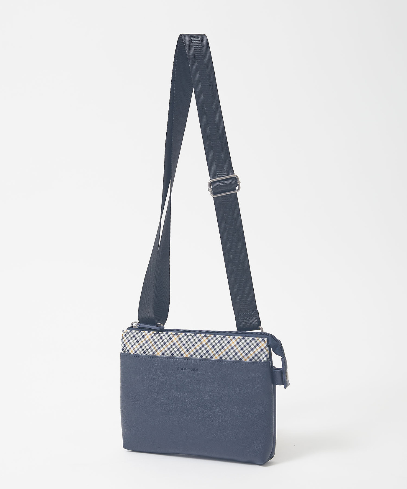 EMPORIO ARMANI ショルダーバッグ ブラック　クロコダイル　ワニ EMPORIO ARMANI ショルダーバッグ ブラック クロコダイル ワニ