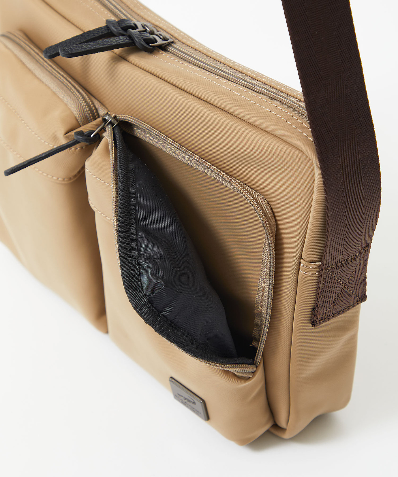 メンズ 横型 ショルダーバッグ通販 [1608-51802] - クロコダイル