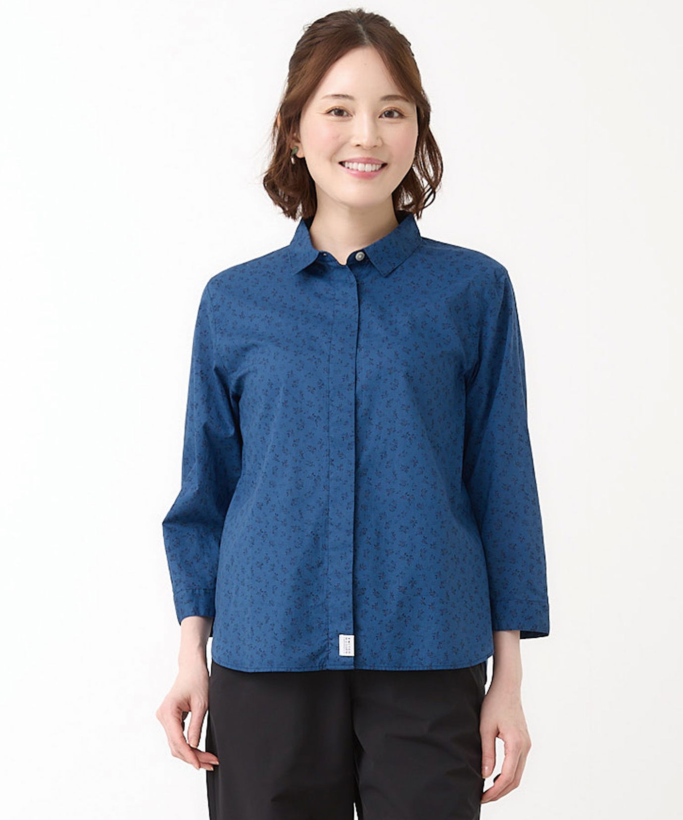 こ*こ様 希少 上海大陸高級服飾公司　最高級チャイナシルク　花柄長袖ブラウス こ*こ様 希少 上海大陸高級服飾公司 最高級チャイナシルク 花柄長袖