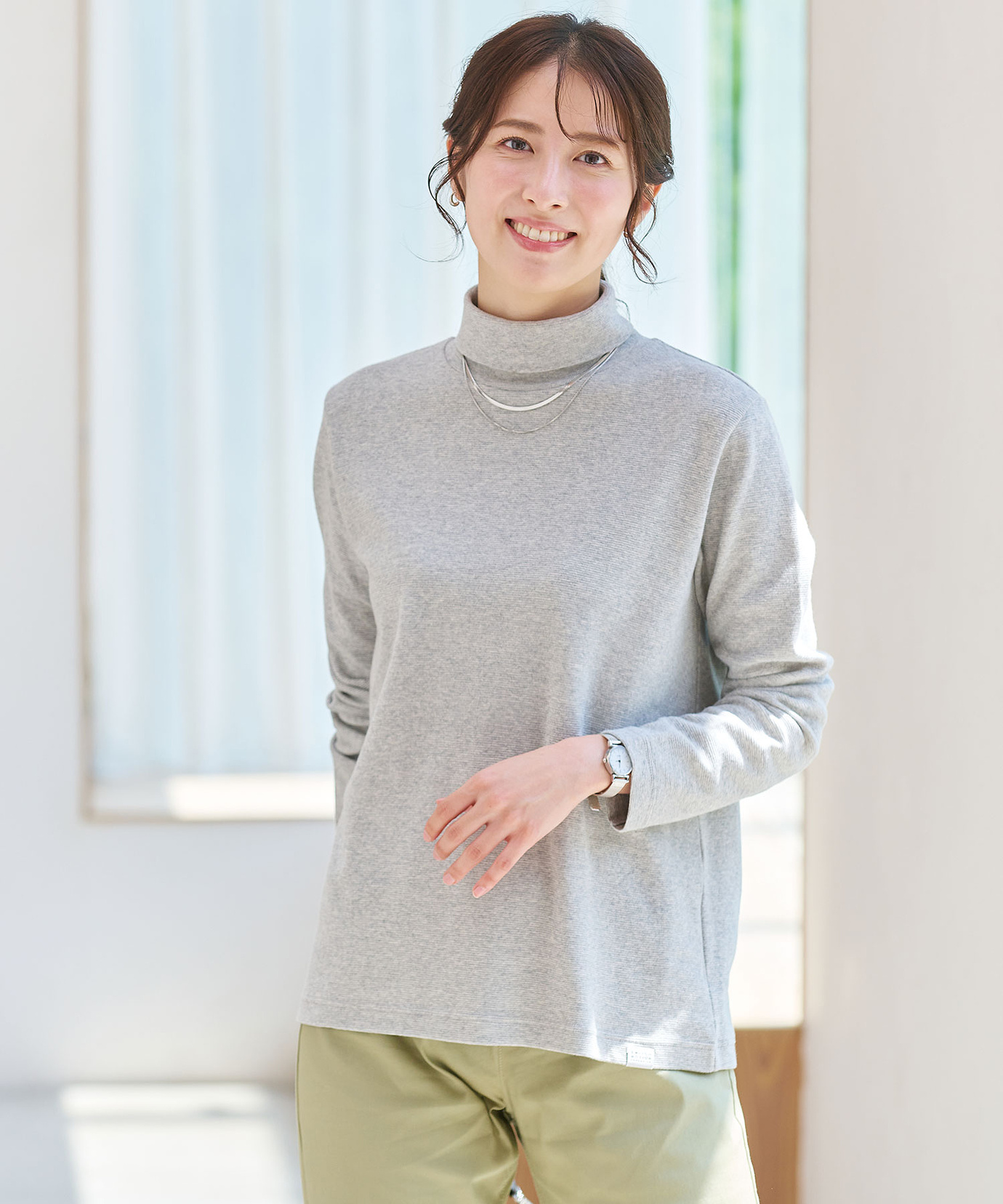 白 シワ加工長袖タートルネック M イッセイミヤケ ISSEY MIYAKE イッセイミヤケ シワ加工 ハイネック トップス - メルカリ