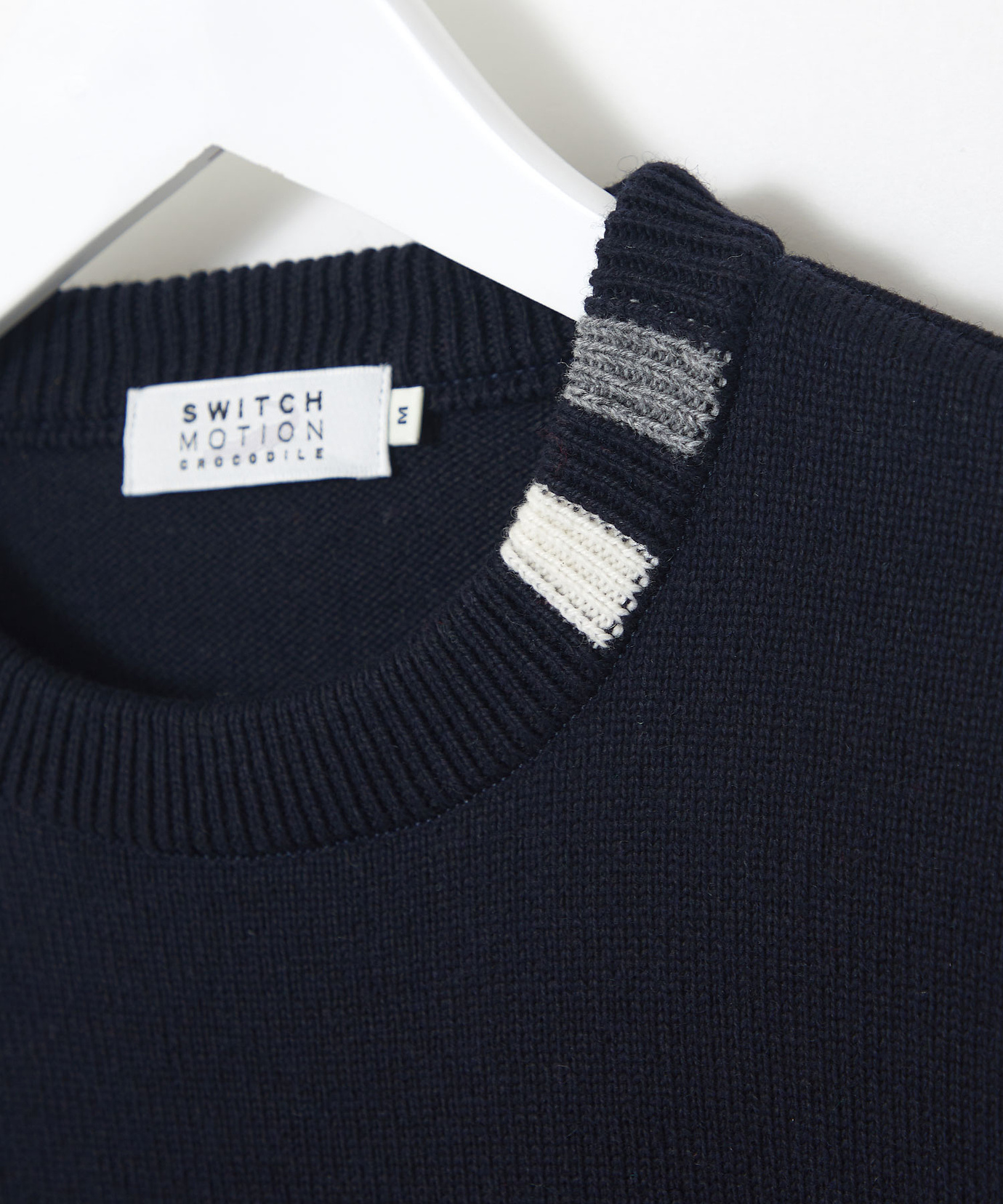 レディース ロゴ クルーネック ニット【日本製】通販 [2003-57304