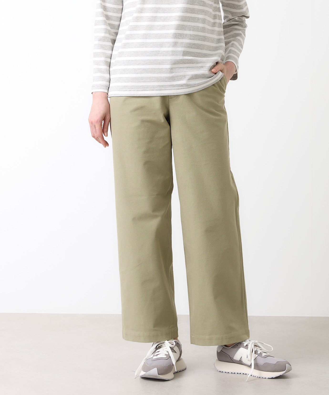 ホワイト ストレートレッグパンツ バックポケット付き レディース ストレッチ ストレート パンツ通販 [2005-61503