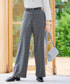 グレー