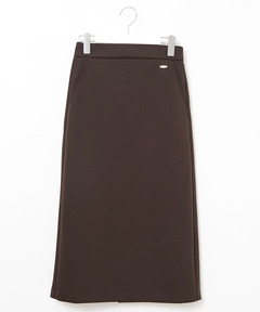 ダークブラウン