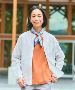 ホワイト