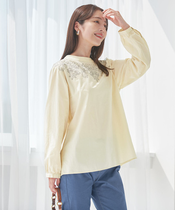 襟プリント デザイン ブラウス