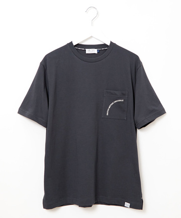 クルーネック ポケットロゴ Tシャツ