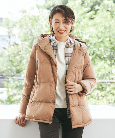 フード付き ライト ダウンコート