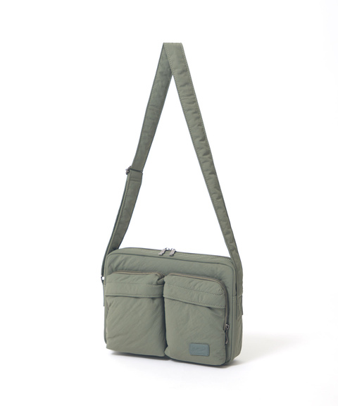 ナイロン パディング ショルダーバッグ