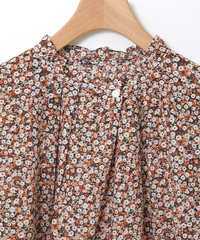 小花柄プリント 七分袖 ギャザーブラウス【JAPAN FABRIC】