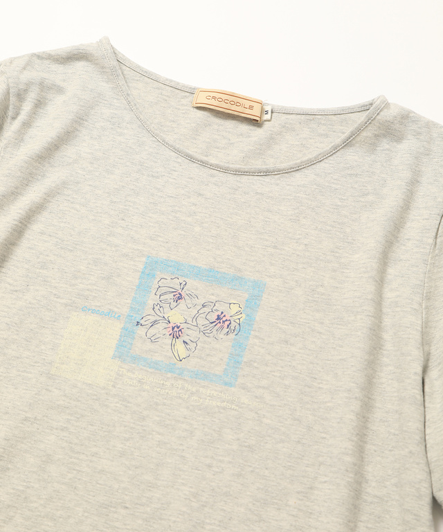 スクエアフラワーTシャツ
