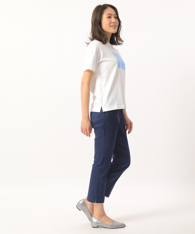 スクエアロゴプリントTシャツ