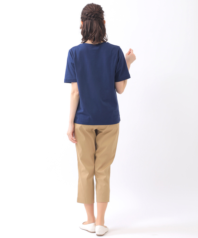 小花 モチーフ Tシャツ