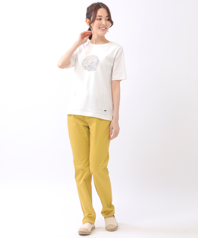 小花 モチーフ Tシャツ
