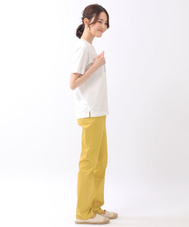 小花 モチーフ Tシャツ