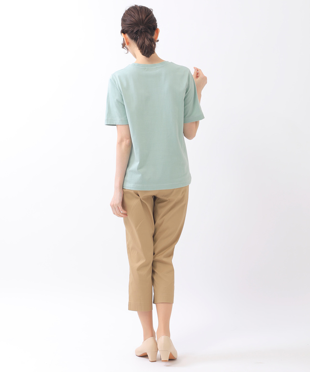 小花 モチーフ Tシャツ