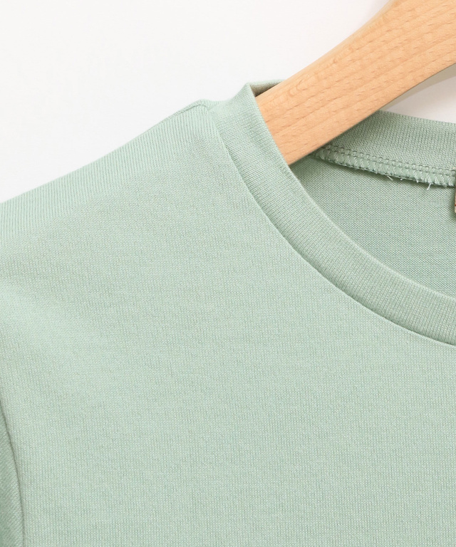 小花 モチーフ Tシャツ