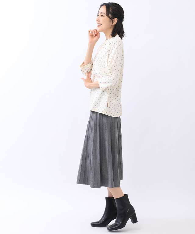 小花プリント モックネック カットソー