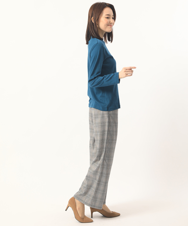 TR素材ワイドパンツ