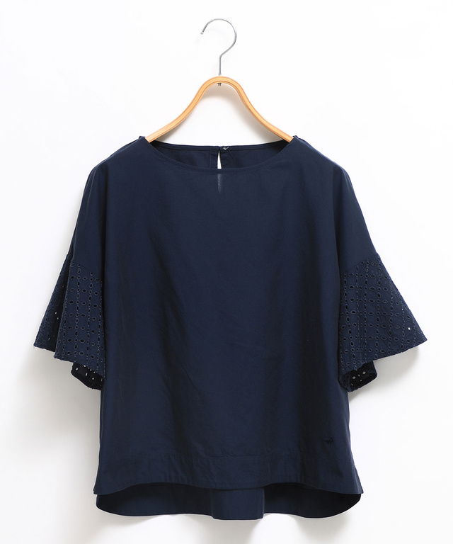 袖刺繍 フレア ブラウス
