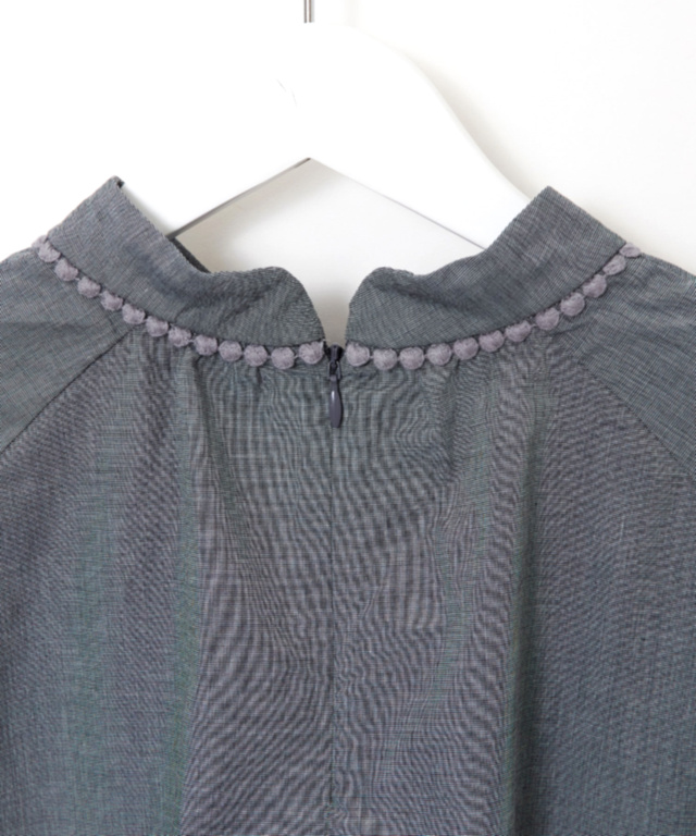 ハイネック プルオーバー ブラウス【オンラインショップ・一部店舗限定】