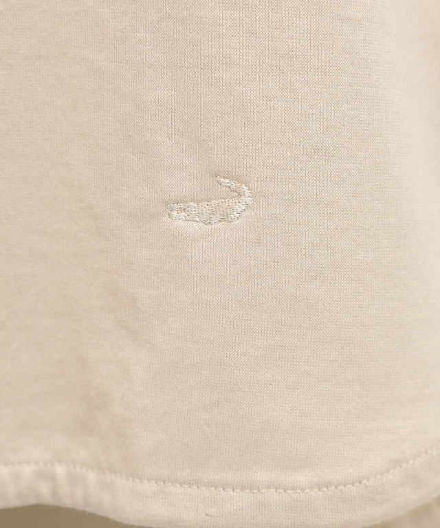 ヘムラウンド Tシャツ