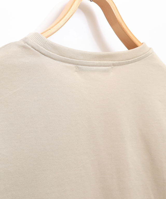 ヘムラウンド Tシャツ