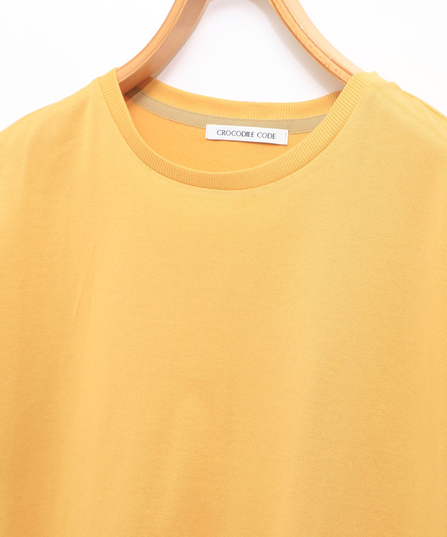 ヘムラウンド Tシャツ