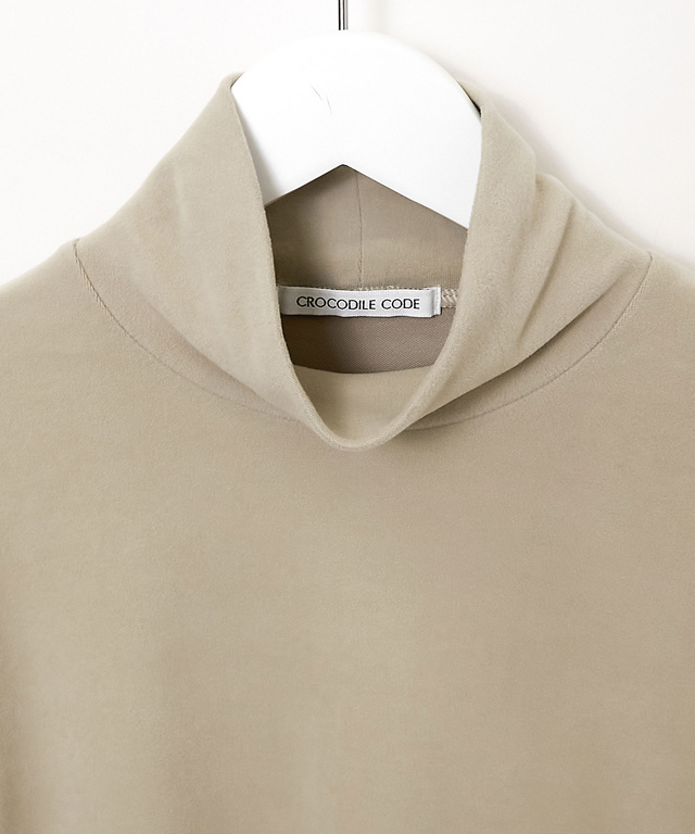 ベア天竺 ハイネック カットソー【一部店舗限定】