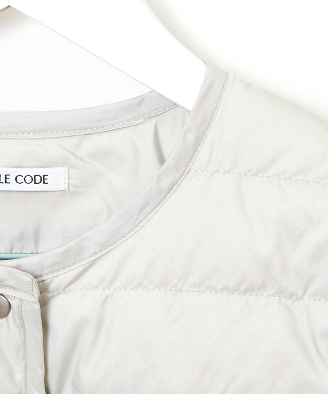 ノーカラーライトダウン