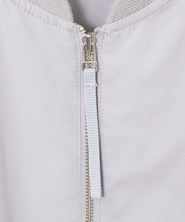 タフタ ジップアップ ベスト