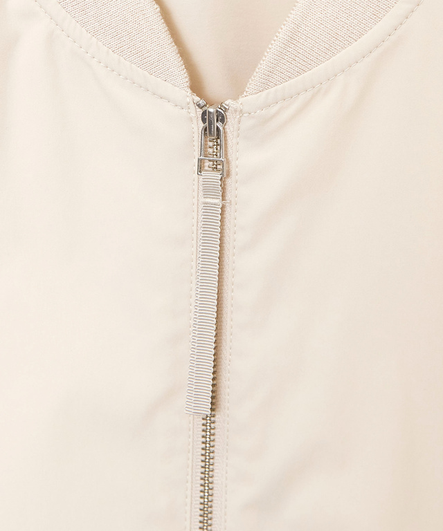 タフタ ジップアップ ベスト