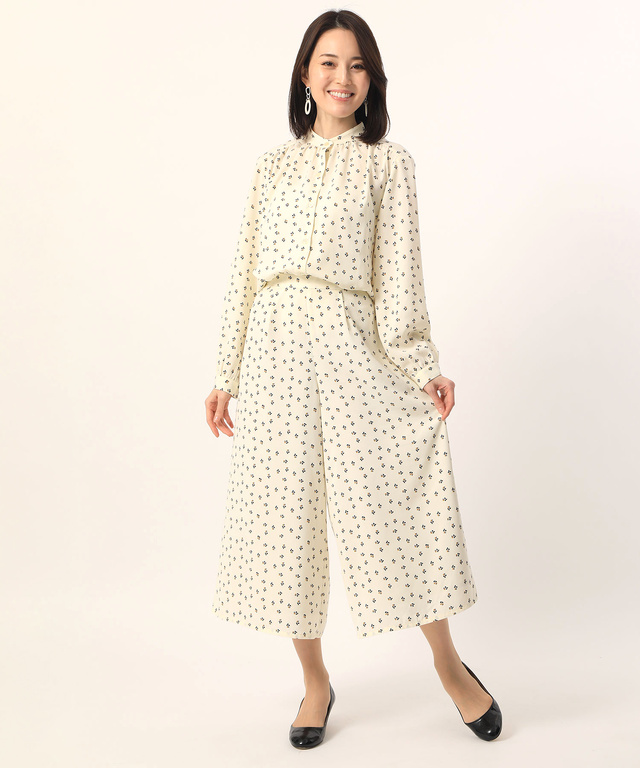 フラワープリントワイドパンツ【シワになりにくい】