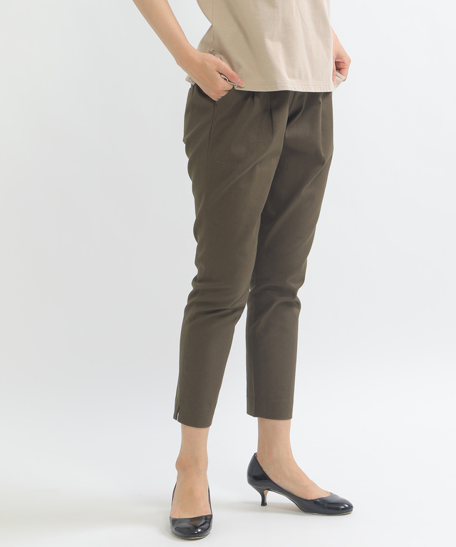 スティックパンツ