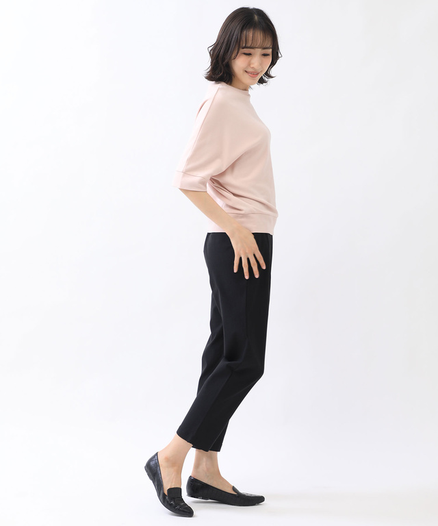 ストレッチ テーパード パンツ