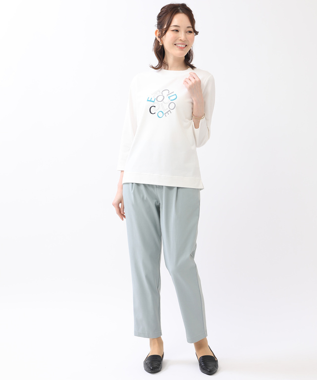 ストレッチ テーパード パンツ