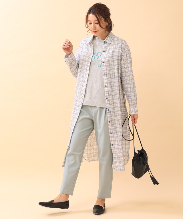 ストレッチ テーパード パンツ