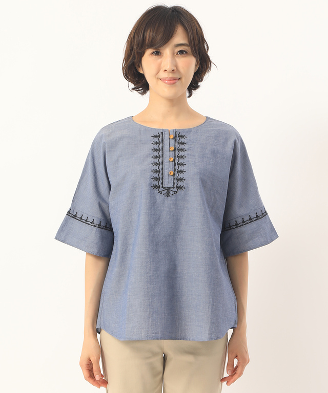ボリューム袖刺繍プルオーバー